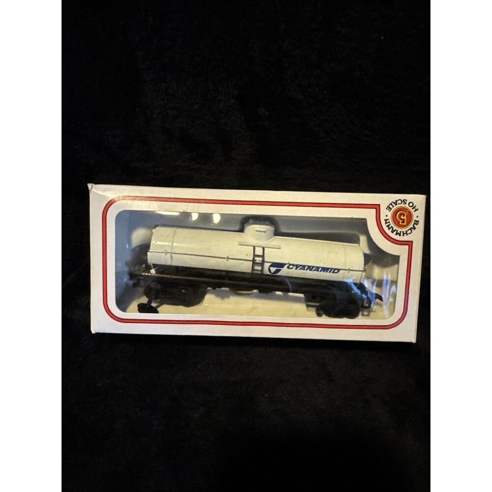 Vintage 80s Bachmann HO Cyanamid Single Dome Tank Car in Box